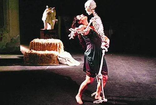 Baliani esplora gli «umori» della Napoli di Malaparte