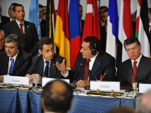 A Sharm El Sheikh si tratta per il controllo dei confini