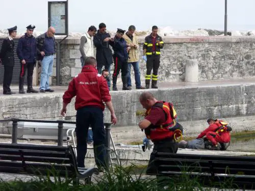 Marocchino ucciso 
a pugni: 3 in cella