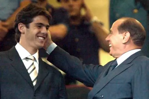 Berlusconi: "Kakà 
è e resta del Milan 
Ha scelto col cuore"