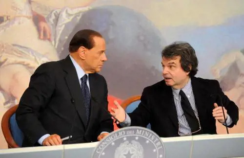 Giustizia, Berlusconi: 
maggioranza unita al voto