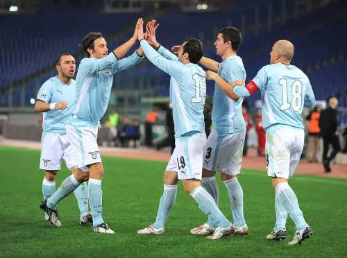 Coppa Italia: la Lazio  
ribalta il Toro in 6 minuti