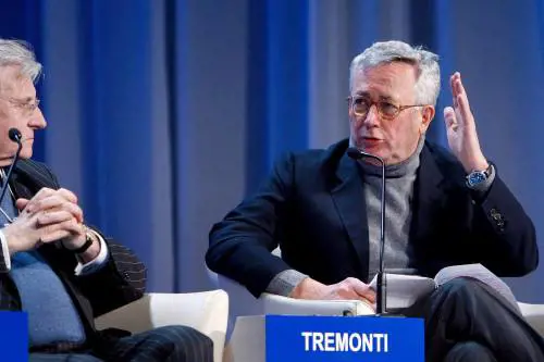Tremonti: "Riformare pensioni e welfare"
