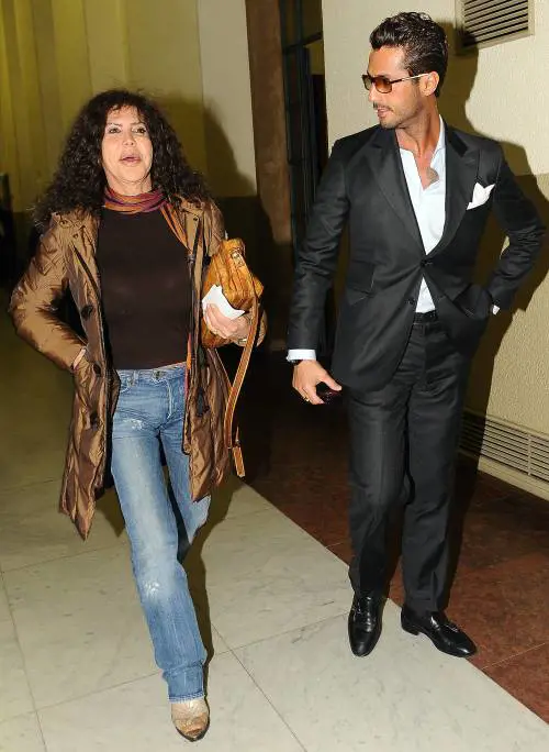 Vallettopoli: sfilano i vip 
e salta fuori anche "Patrizia"