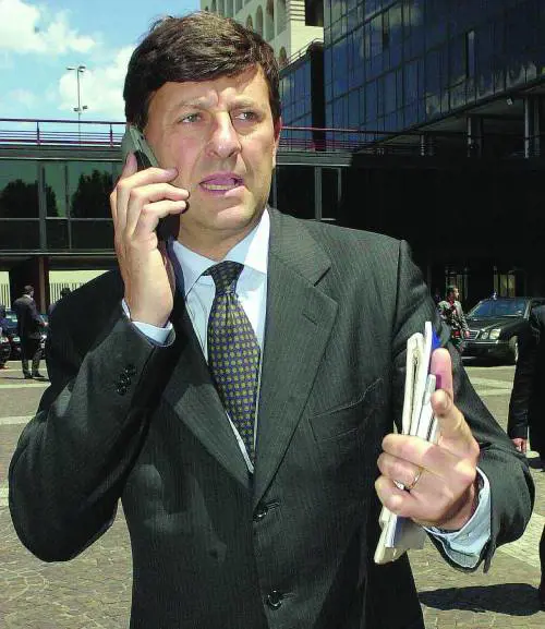 Vodafone vola in Borsa: la sterlina debole migliora il fatturato