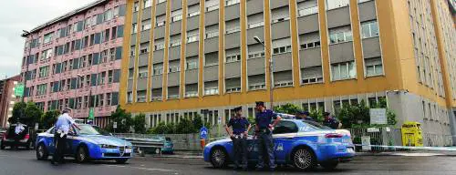 Milano, 32 avvisi di garanzia «Cartelle cliniche truccate»