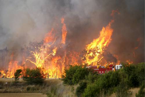 Un inferno di fuoco 
in Australia: 
almeno 108 i morti