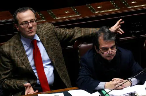 Domani lo sciopero Cgil 
Brunetta: "In piazza? 
Restituiscano l'aumento"