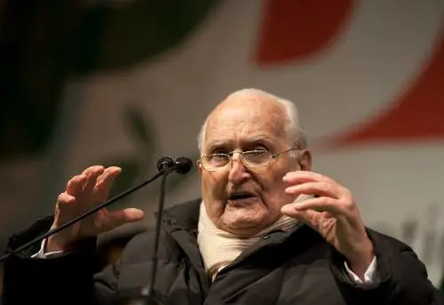 Pd, va di scena il flop dell'opposizione 
Ma la piazza "contro il regime" è vuota