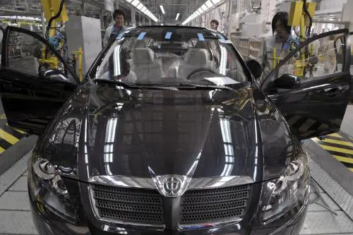 Crolla il mercato dell'auto 
E' il peggiore da 20 anni