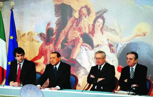 «Accordo Stato-Regioni Sul tavolo otto miliardi per aiutare i lavoratori»