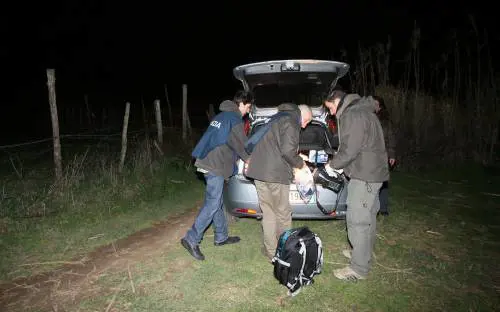 Roma, coppia aggredita: in due violentano una quattordicenne