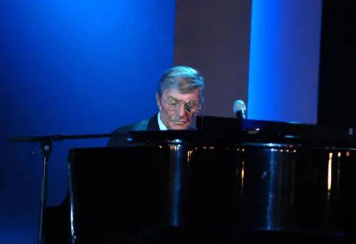 IL RITRATTO/ Luttazzi, l'americano di Trieste