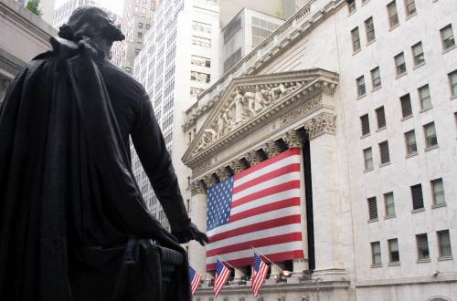 A picco il Pil Usa, ma Wall Street resiste