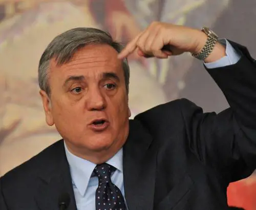 Scioperi, la rivoluzione del governo: basta mini-sigle e blocchi selvaggi