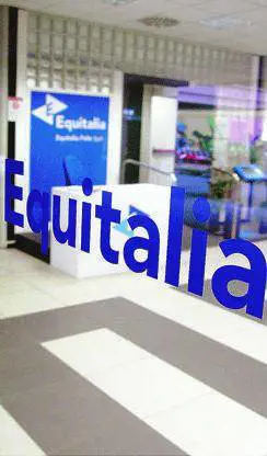 La «rivincita» Equitalia morosa: pignorata