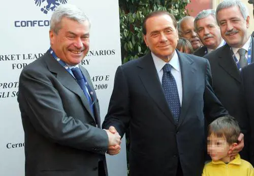 Berlusconi replica alla Marcegaglia: 
"Il governo ha dato soldi verissimi"