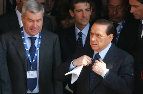 Crisi, Berlusconi: "Pronti a seguire 
i consigli di tutti"
