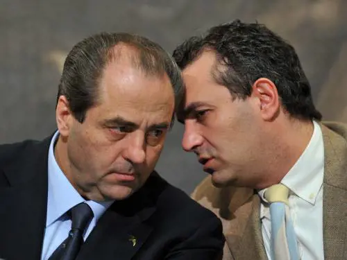 De Magistris è indagato, Di Pietro lo candida