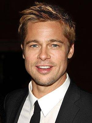 Brad Pitt, spia pasticciona, strappa risate con Burn After Reading dei Coen