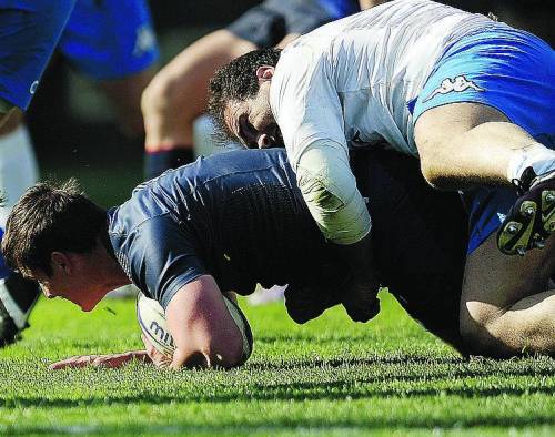 Italia da cucchiaio: il fenomeno rugby è solo sui calendari