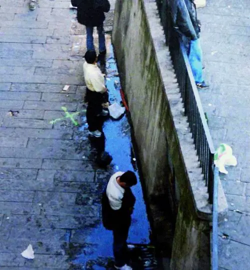 «Non vendere case a immigrati» In Municipio scoppia la bagarre