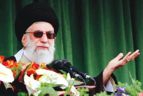 Khamenei gela le aperture di Obama