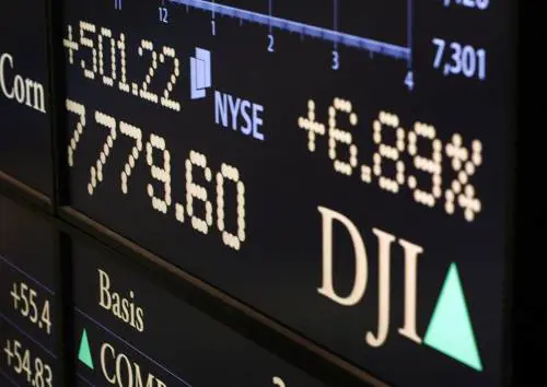 Svanisce l'effetto della cura Geithner: Borse giù