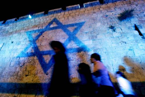 Israele, Netanyahu: 
"Negozierò la pace 
insieme ai palestinesi"
