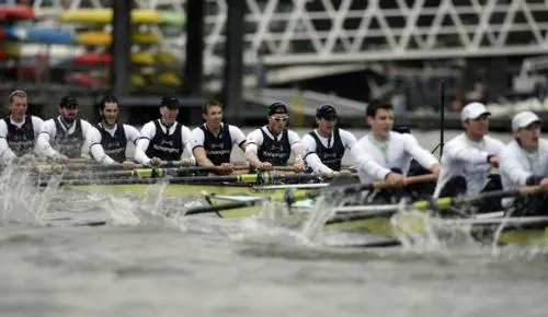Oxford-Cambridge: geni che si remano contro