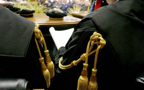 Cassazione: mai più toga 
per il magistrato-lumaca