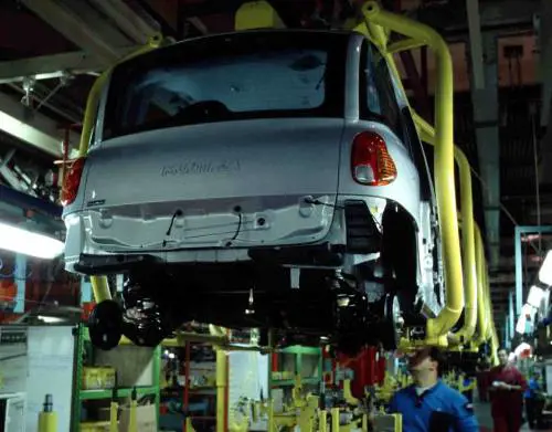 Fiat: "No dialogo con chi sta con i sequestratori" 
Sindacati belgi: "E' una posizione inaccettabile"