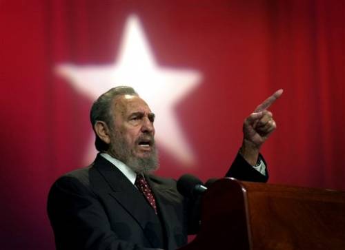 Obama, no restrizioni a Cuba 
Fidel: "Nessuna elemosina"