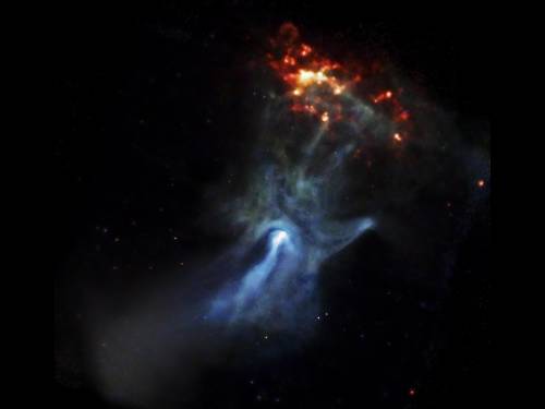 Nasa, nello spazio profondo 
immortalata la "mano di dio"