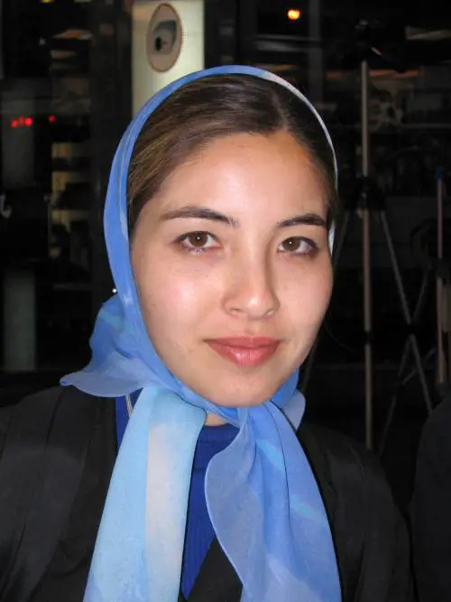 Iran, 8 anni di carcere per la Saberi   
Ahmadinejad: rispettate i suoi diritti