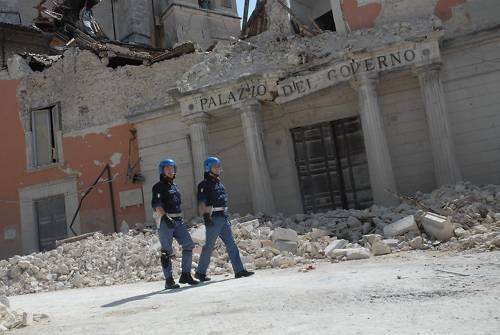 Terremoto, giovedì mattina il cdm all'Aquila