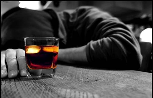 Svezia, ricercatori vicini alla scoperta di un farmaco che cura l'alcolismo