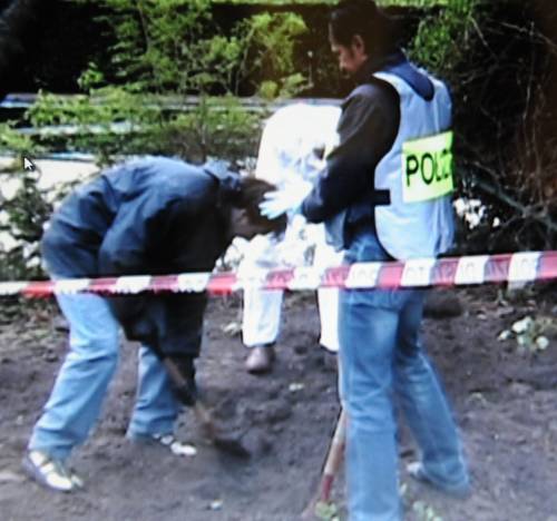 Varese, fermati 2 giovani: 
hanno ucciso un 17enne 
con coltellate e picconate