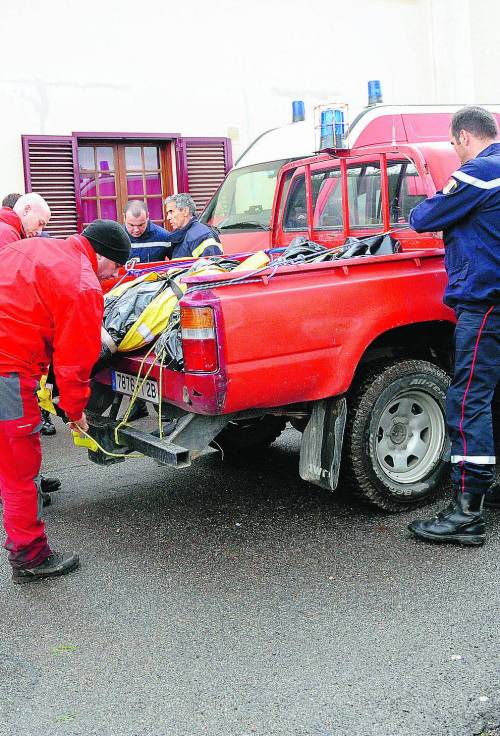 Corsica, cade elicottero con neonato nato a bordo