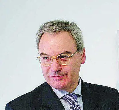 Lega: prima il commissario, poi la scissione