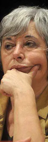 Ora Marta s’accorge  che i cinque tracciati  non andavano bene