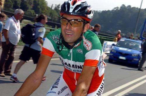 Simeoni escluso dal Giro: "Restituisco il tricolore"