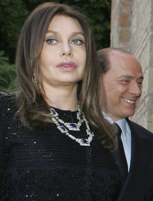 Avvenire A Berlusconi: "Premier più sobrio"