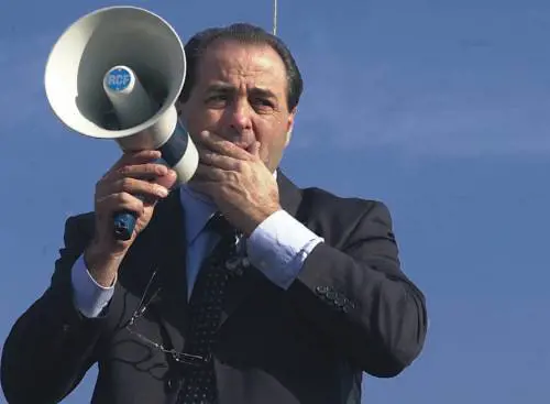 Referendum, di Pietro contro il Pd 
"Franceschini ci ripensi, voti no"