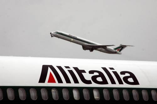 Alitalia fa i bagagli per Fiumicino 
"Gli imprenditori facciano muro"