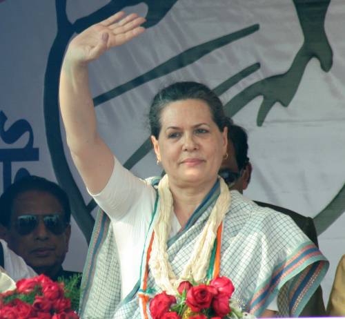 India, netta vittoria 
di Sonia Gandhi