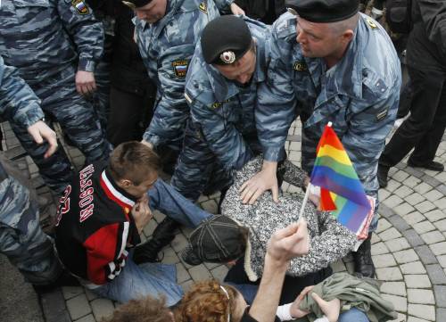 Mosca, venti attivisti gay 
arrestati dalla polizia