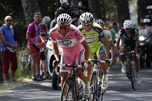 Di Luca in rosa vince 
la tappa della storia