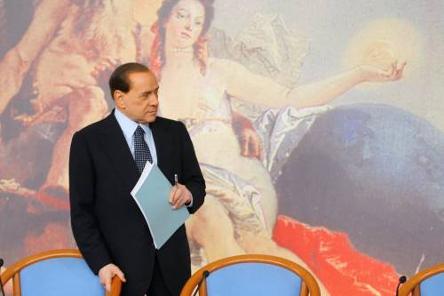 Berlusconi: "Gandus nemica". L'Anm protesta