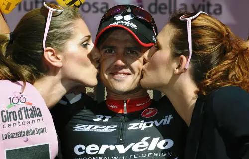 Giro, l'australiano Gerrans vince 
la tappa appenninica, Menchov rosa 